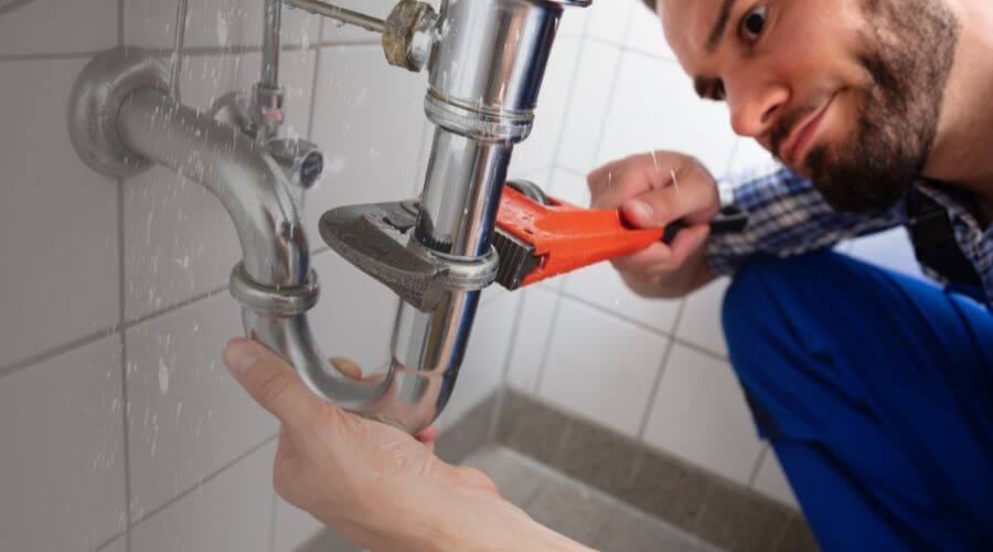 Local tankless water heater installation in Humphreys, MO